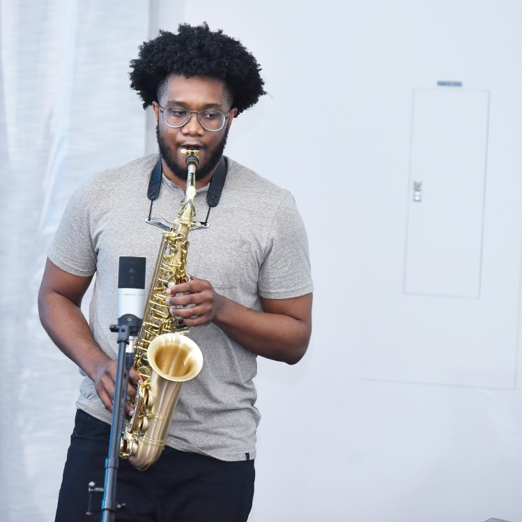 ‘Here I Am To Worship’ Performance&nbsp;Video